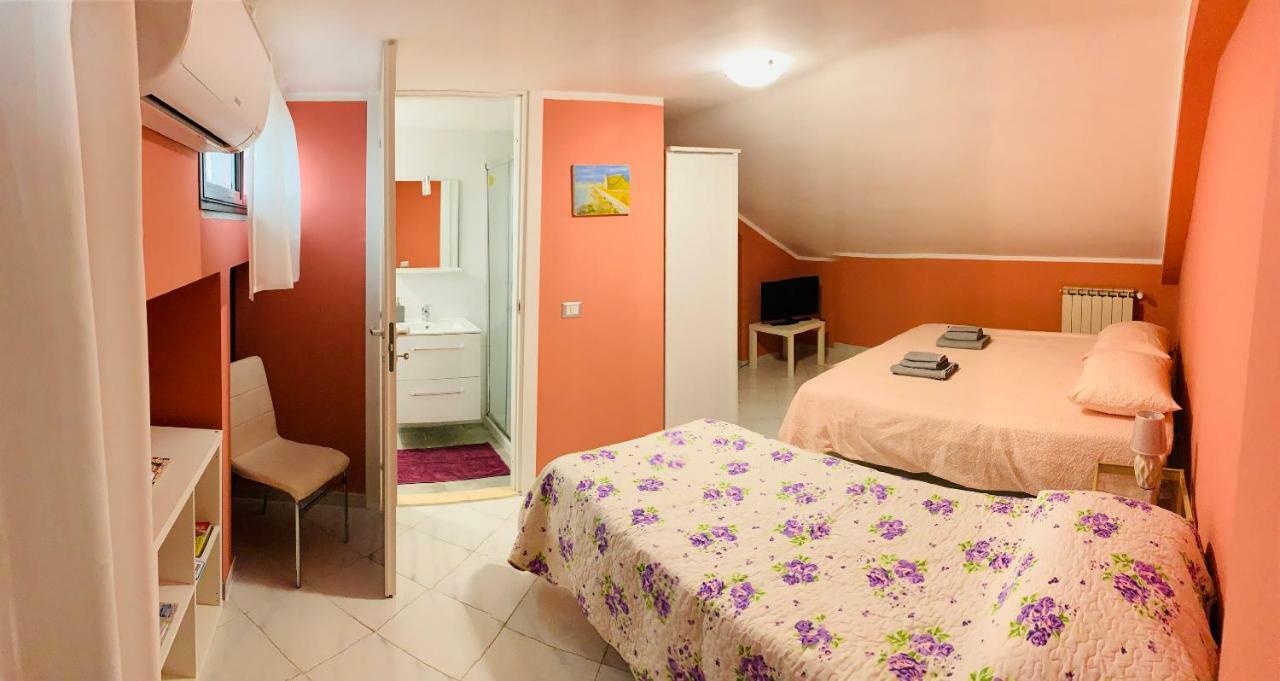 32 Ciampino Exterior foto